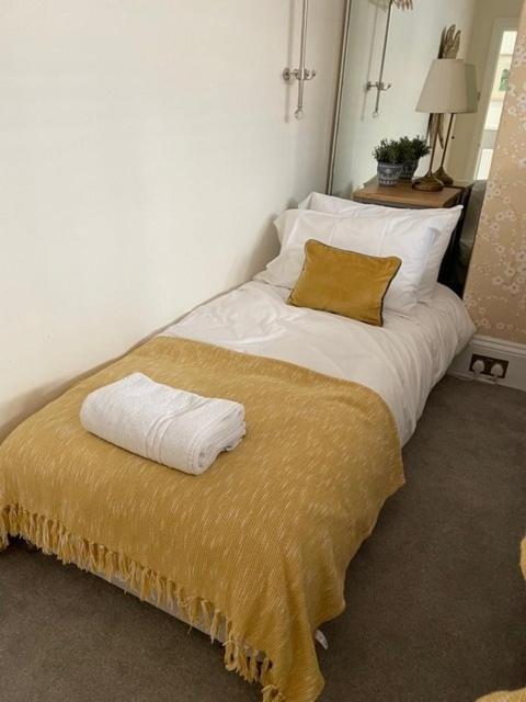 5 Bedroom Magnificent Georgian Townhouse- City Centre Bath Exterior foto